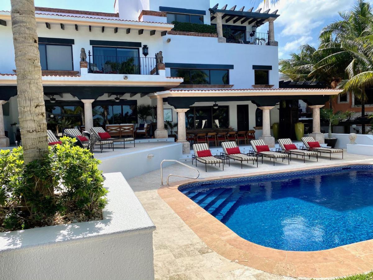Villa Albatros Oceanfront Luxury Hotelzone แคนคูน ภายนอก รูปภาพ