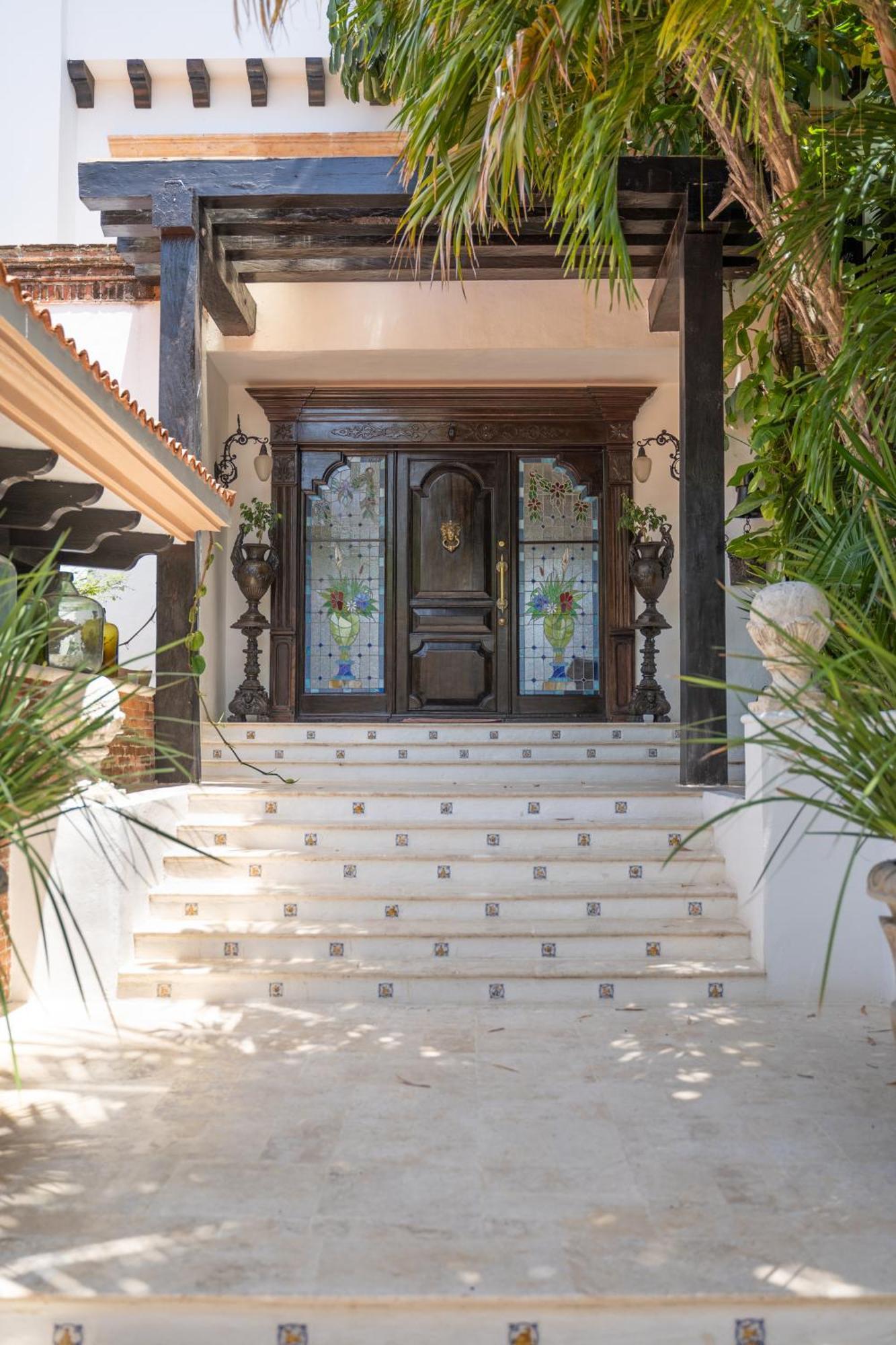 Villa Albatros Oceanfront Luxury Hotelzone แคนคูน ภายนอก รูปภาพ